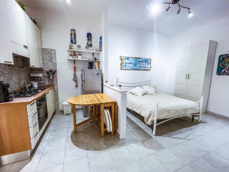 Casa Con Abbonamento Parcheggio Sul Lungomare Gaeta Exterior foto